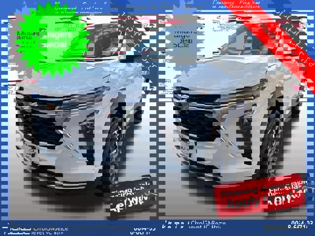 New 2025 Chevrolet Trax LT w/ Driver Confidence Package image 1