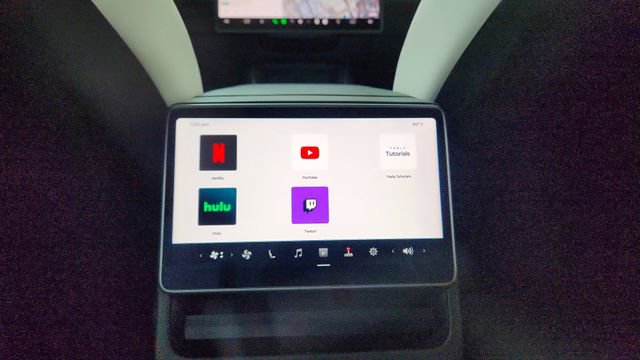 Used 2026 Tesla Model Y Performance AWD/4WD image 52