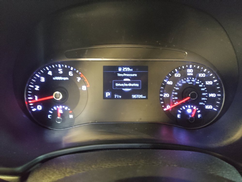 Used 2021 Kia Soul LX FWD image 23