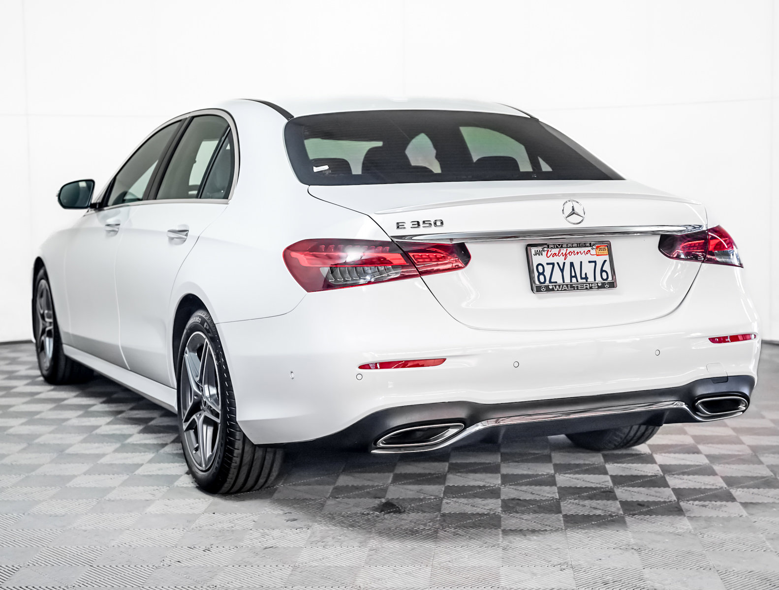 Certified 2022 Mercedes-Benz E 350 Sedan image 2