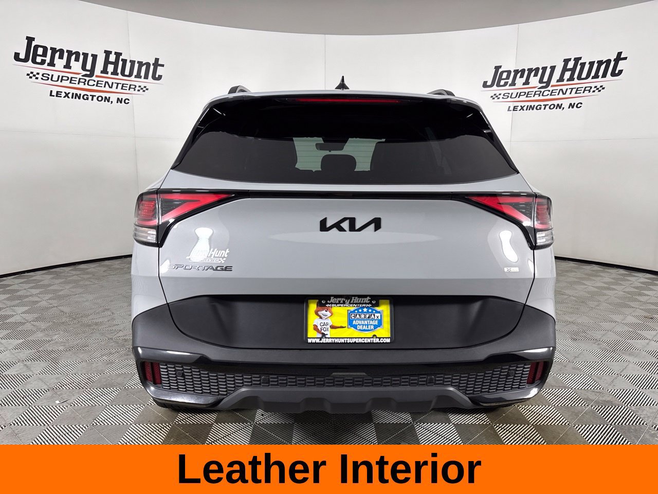 Used 2025 Kia Sportage X-Line w/ Premium Package AWD/4WD image 7