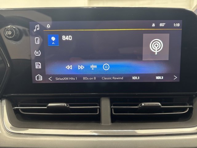 Used 2024 Chevrolet Trax LT image 15