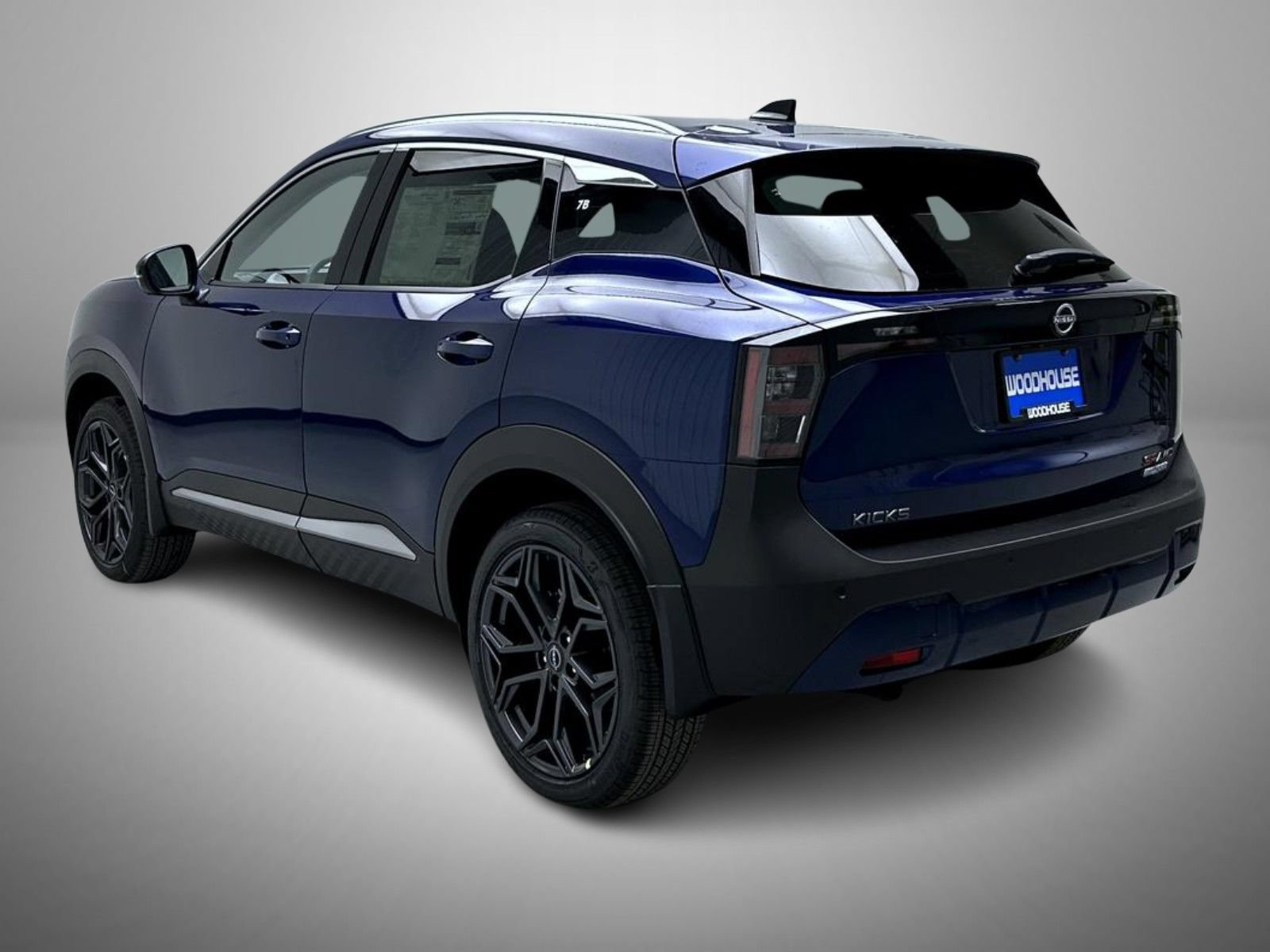 New 2026 Nissan Kicks SR w/ SR Premium Package AWD/4WD image 7