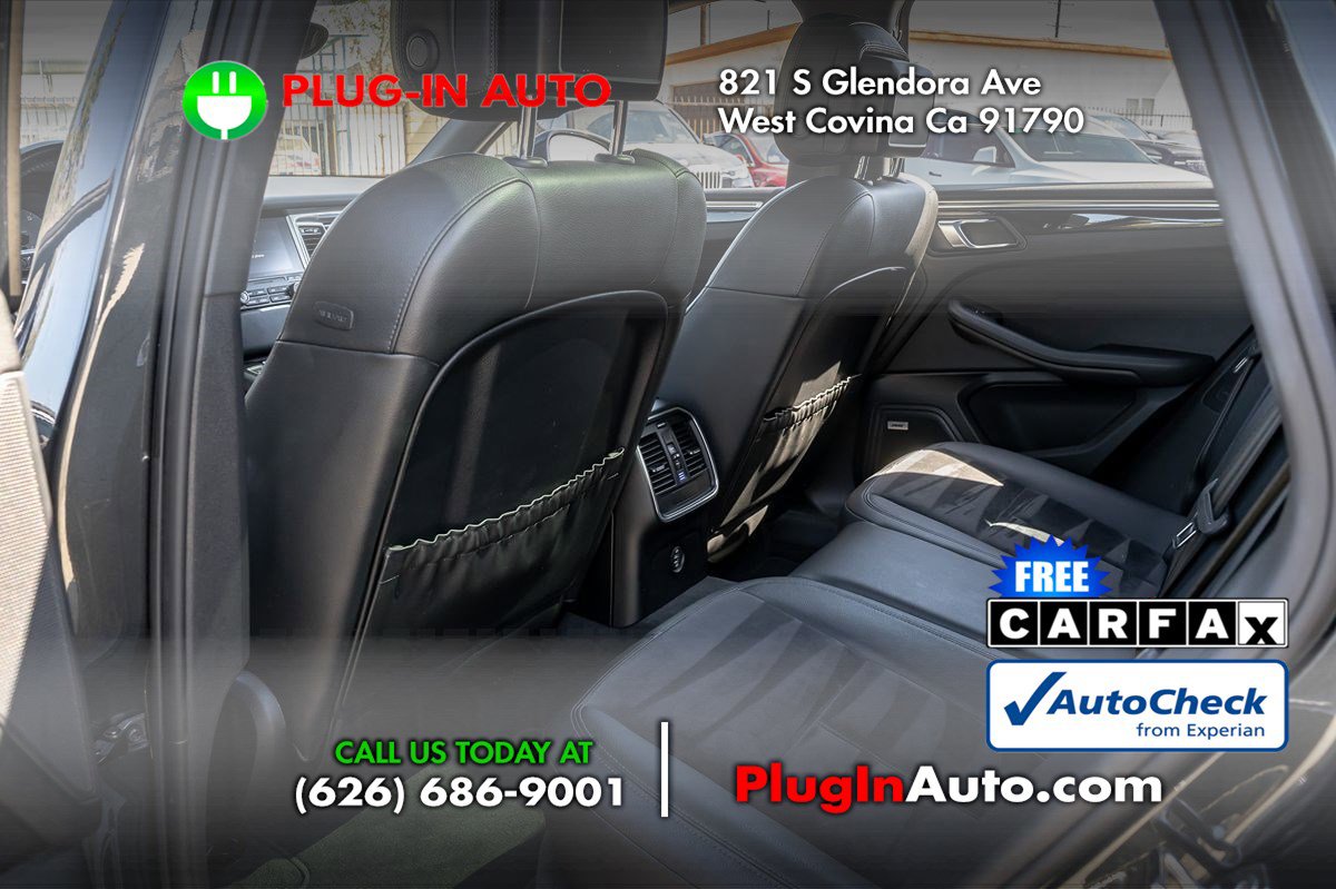 Used 2017 Porsche Macan S image 9