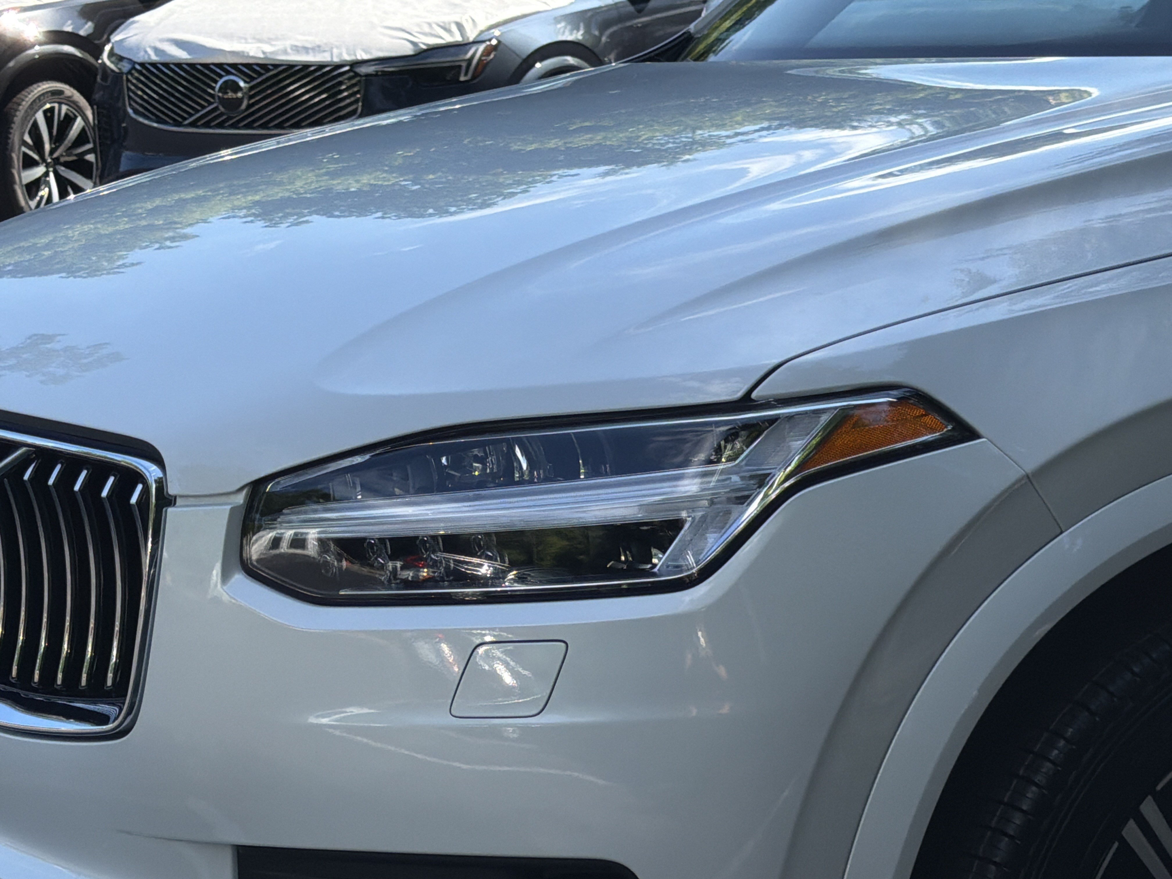 Certified 2023 Volvo XC90 B5 Core w/ Protection Package Premier AWD/4WD image 6