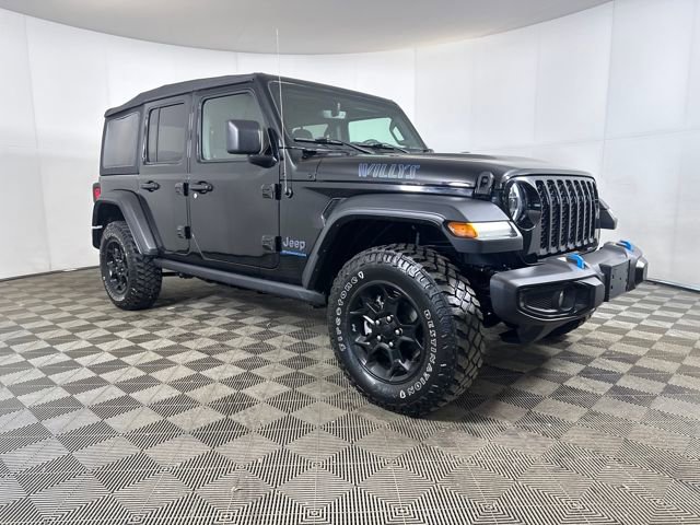 Used 2023 Jeep Wrangler Unlimited w/ Cold Weather Group image 2