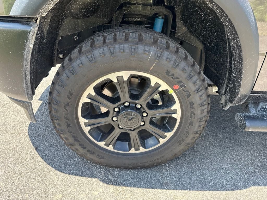 New 2026 RAM 2500 Warlock AWD/4WD image 9