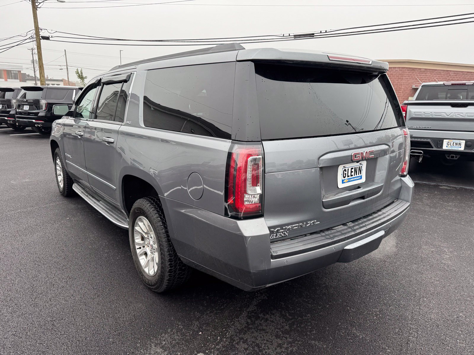 Used 2018 GMC Yukon XL SLT AWD/4WD image 4