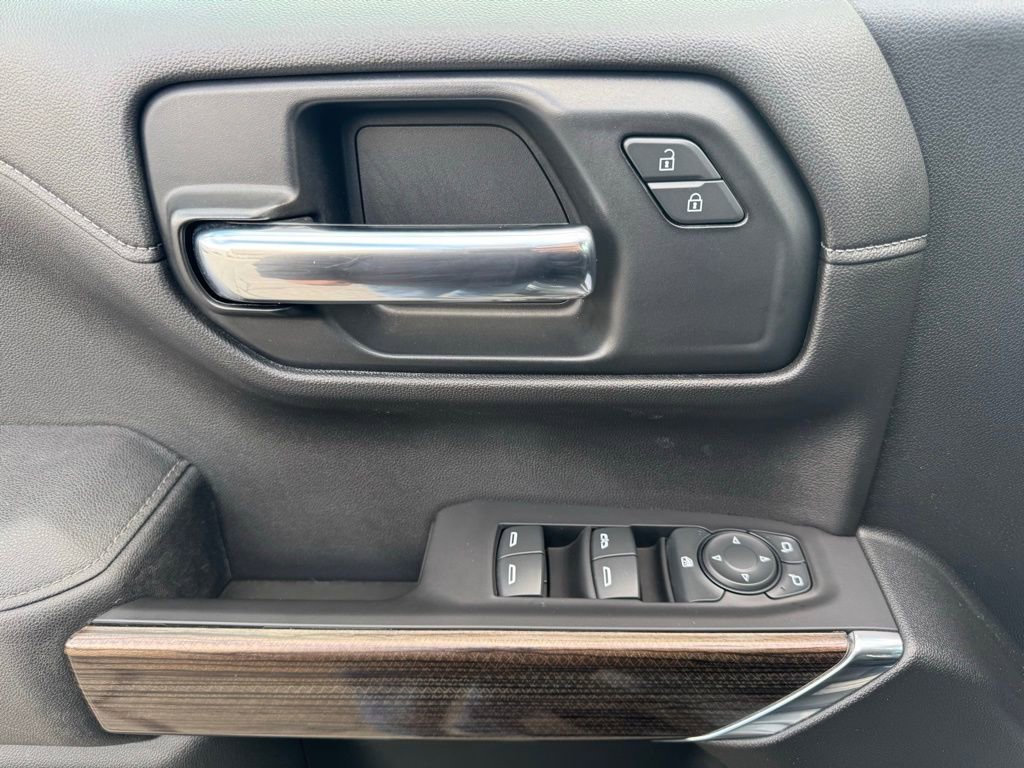 Used 2020 Chevrolet Silverado 1500 LT w/ All-Star Edition image 16