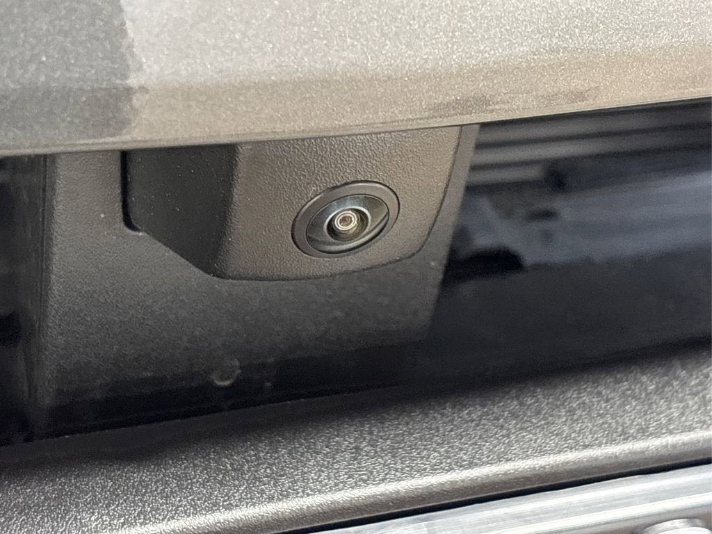 Used 2026 Hyundai Kona Limited image 17