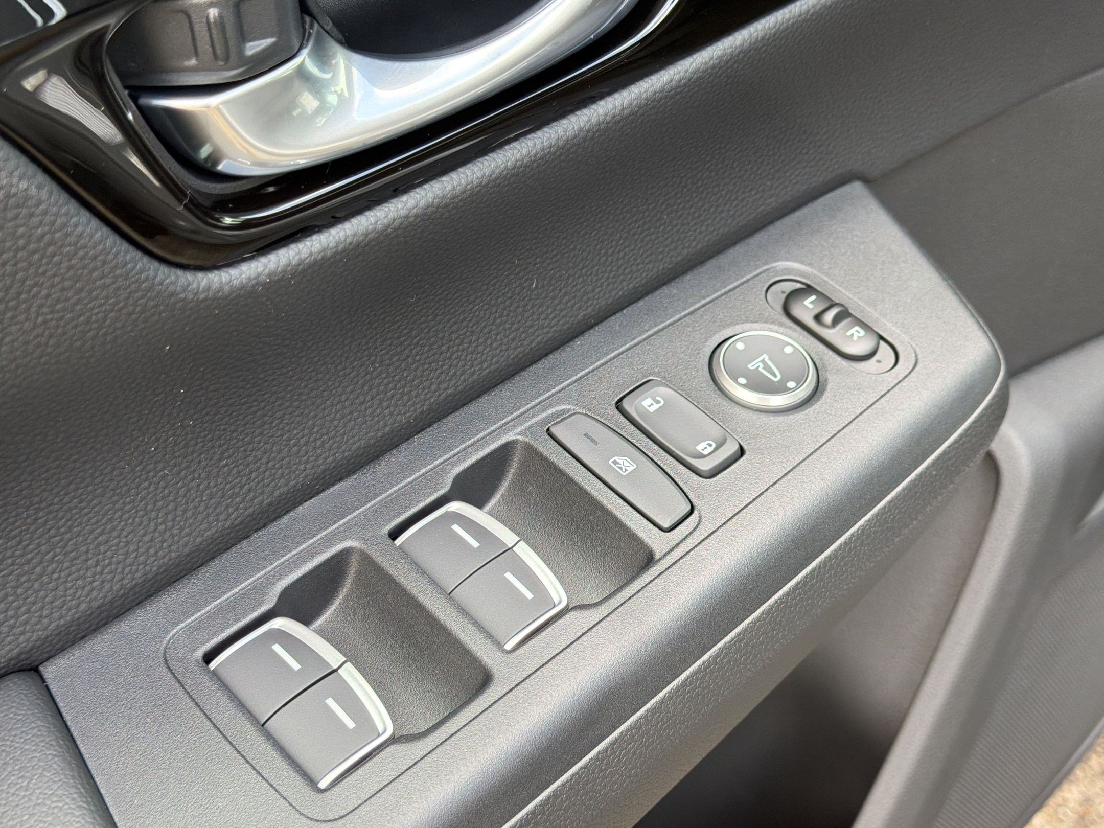 New 2026 Honda CR-V EX-L image 23