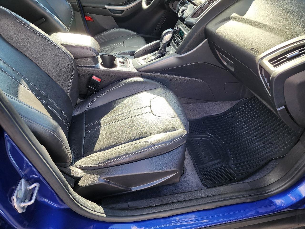 Used 2012 Ford Focus Titanium image 29