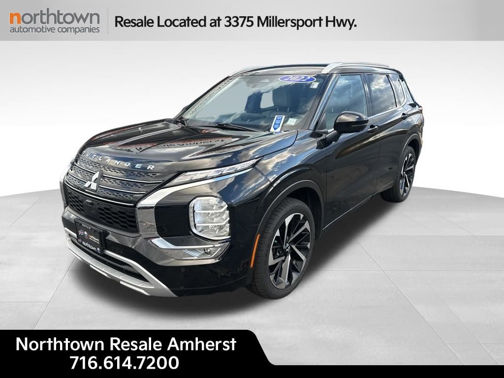 Used 2022 Mitsubishi Outlander SEL image 2