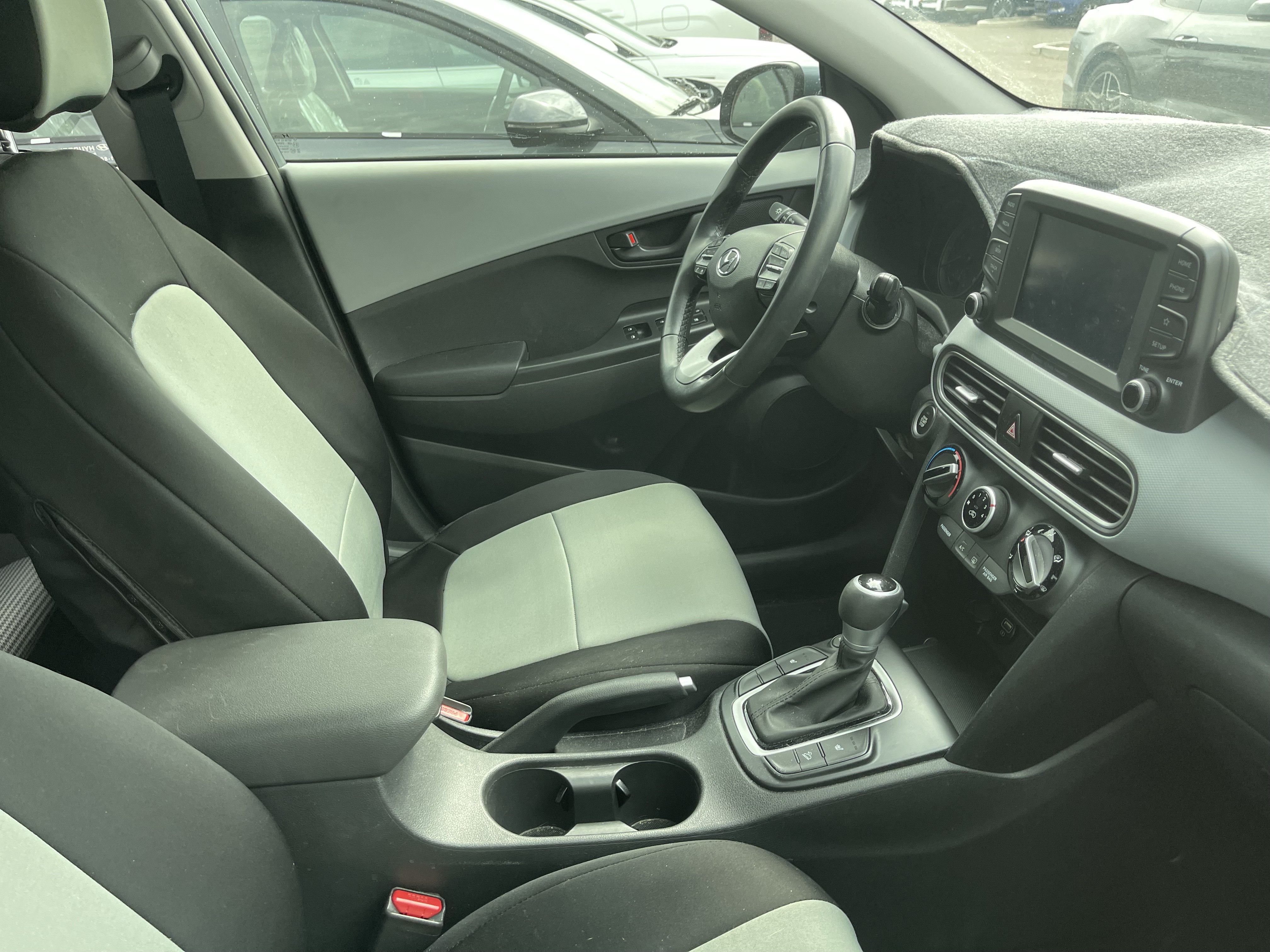Used 2020 Hyundai Kona SEL FWD image 6
