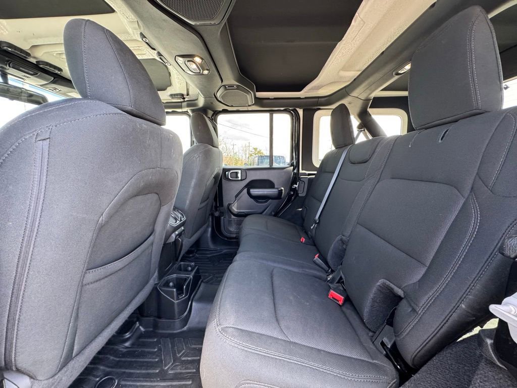 Used 2021 Jeep Wrangler Unlimited Sport image 11