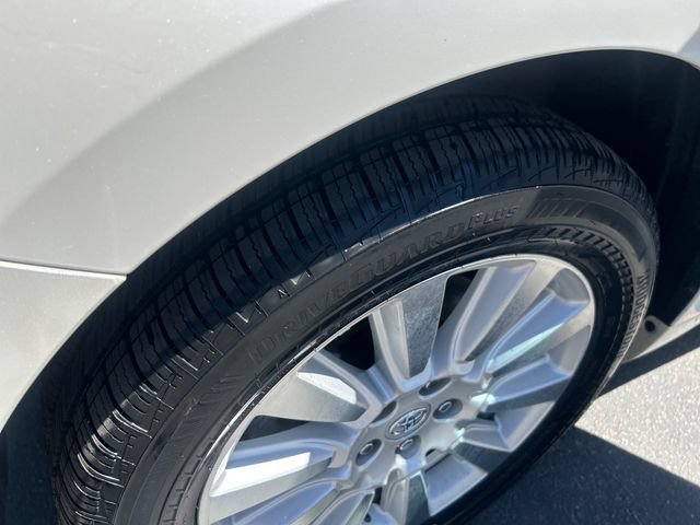 Used 2017 Toyota Sienna XLE w/ XLE Navigation Package AWD/4WD image 22