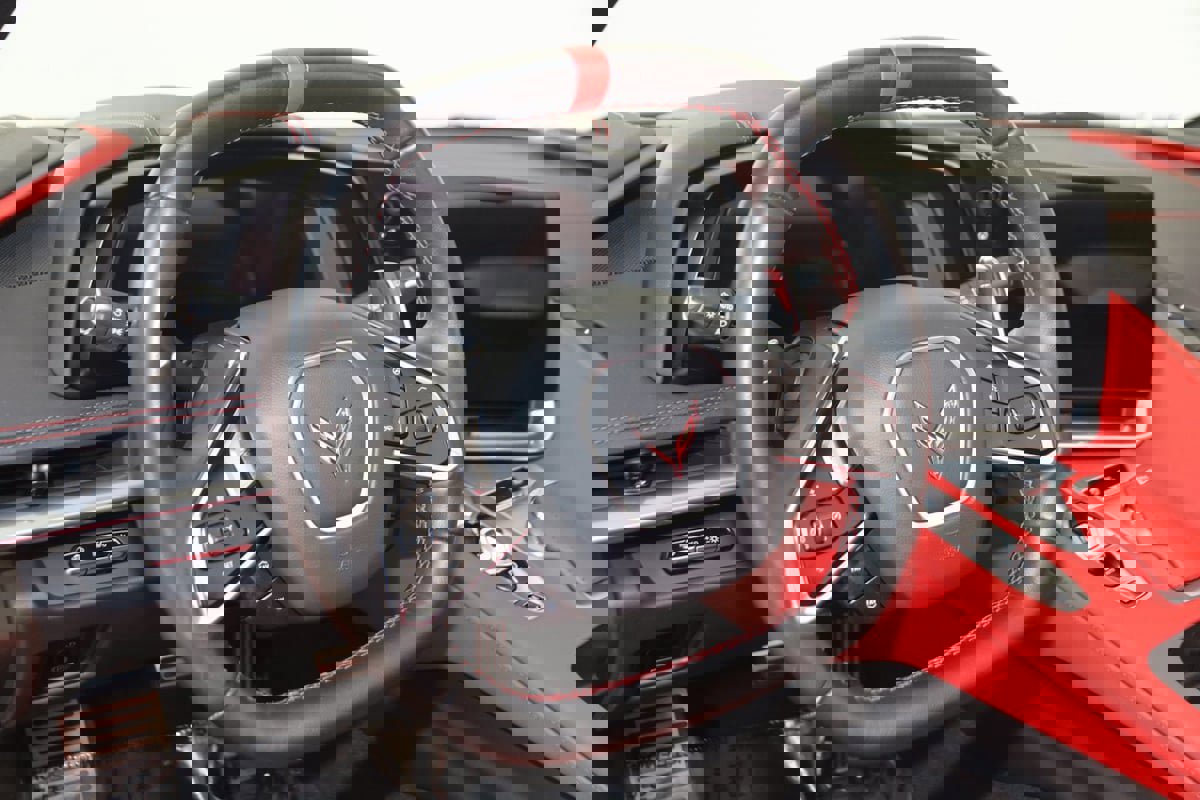 Used 2023 Chevrolet Corvette Stingray Preferred Conv w/ 2LT image 6