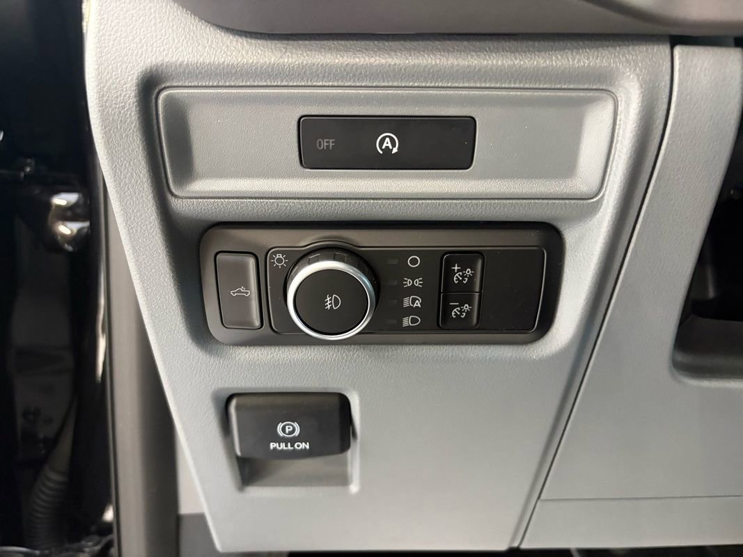 Used 2025 Ford F150 XLT w/ Equipment Group 301A Standard image 30