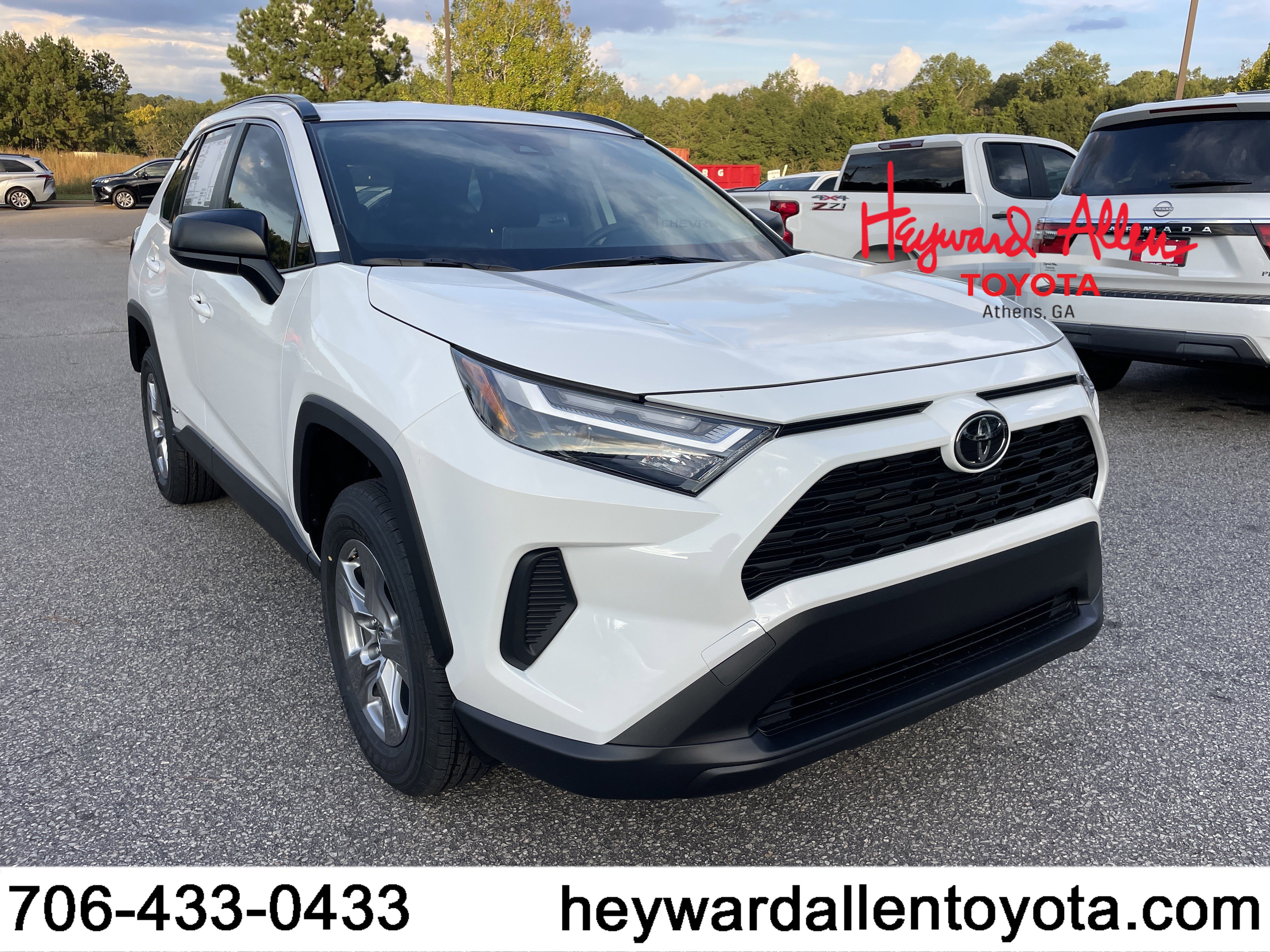 New 2025 Toyota RAV4 LE