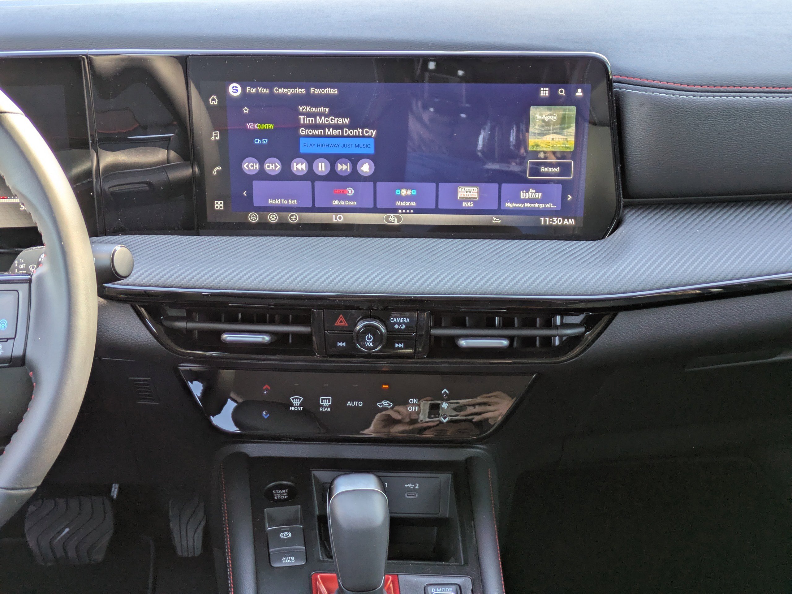 New 2026 Nissan Kicks SR FWD image 19