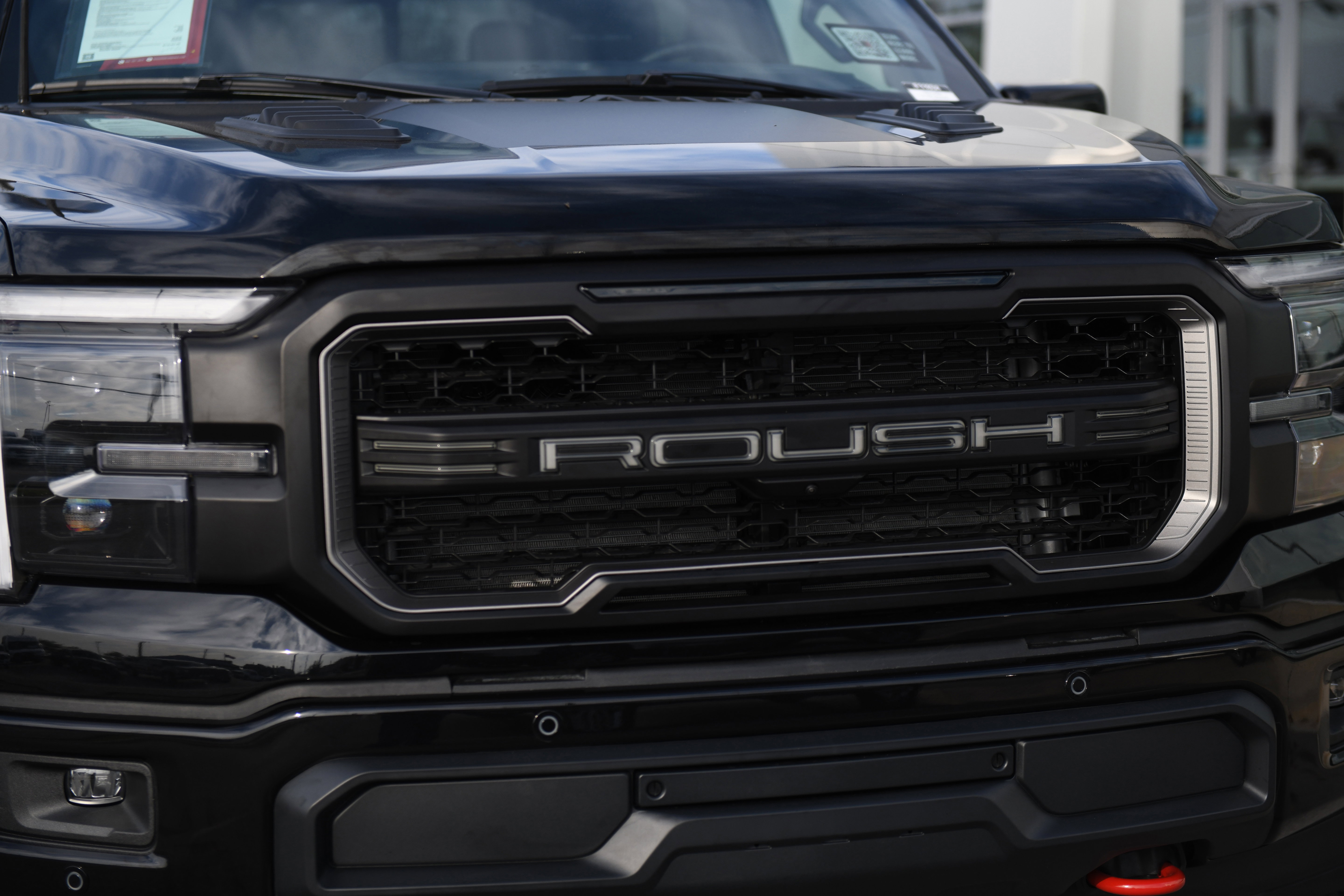 New 2025 Ford F150 Lariat w/ Equipment Group 502A High image 11