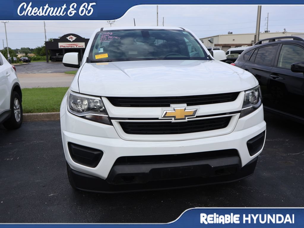 Used 2017 Chevrolet Colorado W/T w/ Custom Special Edition AWD/4WD image 4