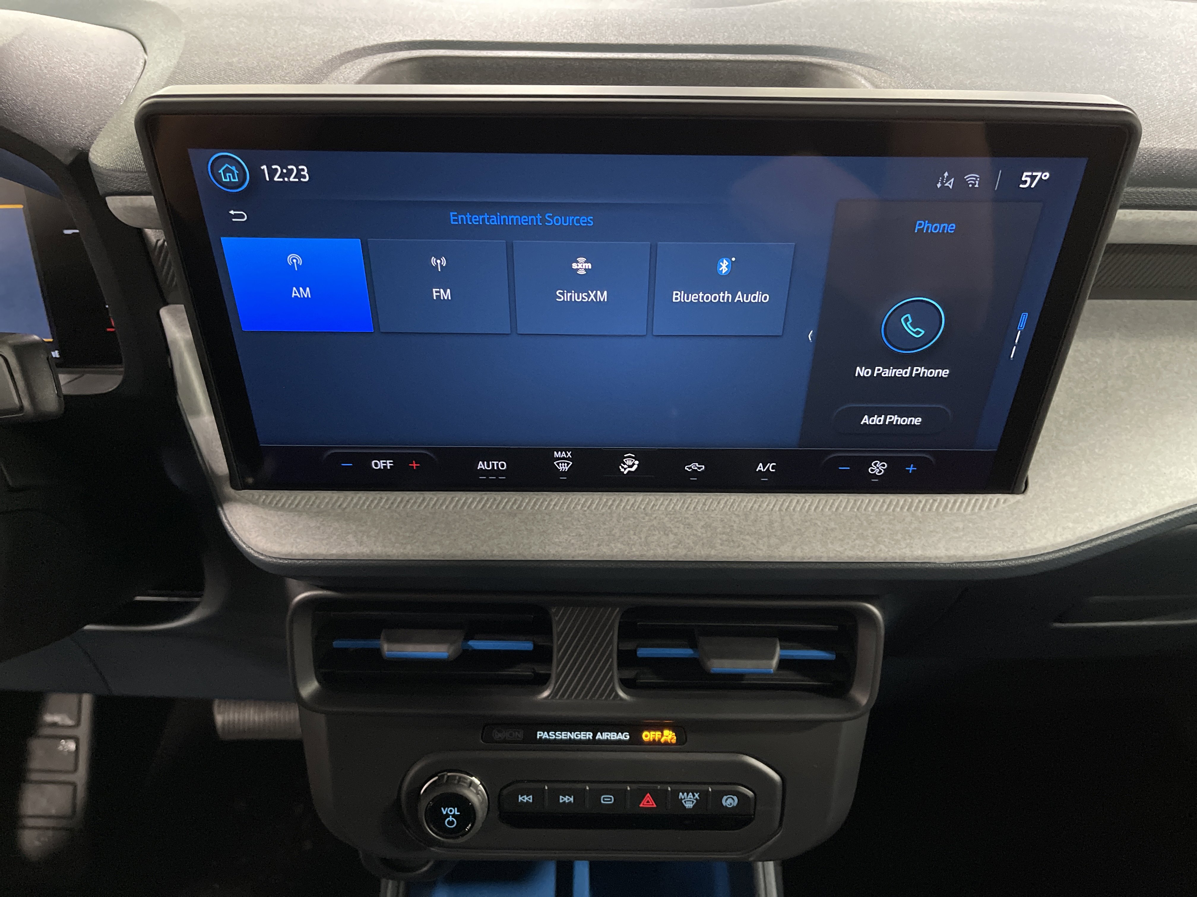 New 2025 Ford Maverick XLT image 23