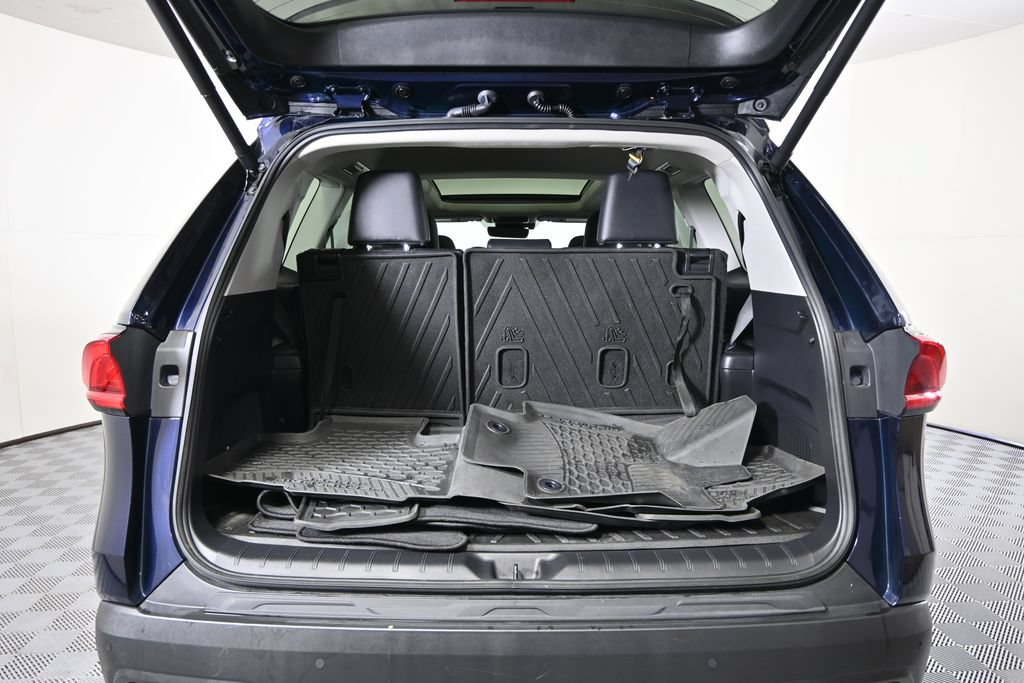 Used 2024 Toyota Grand Highlander AWD image 18