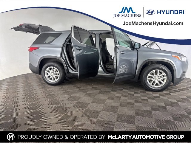 Used 2020 Chevrolet Traverse LS image 14