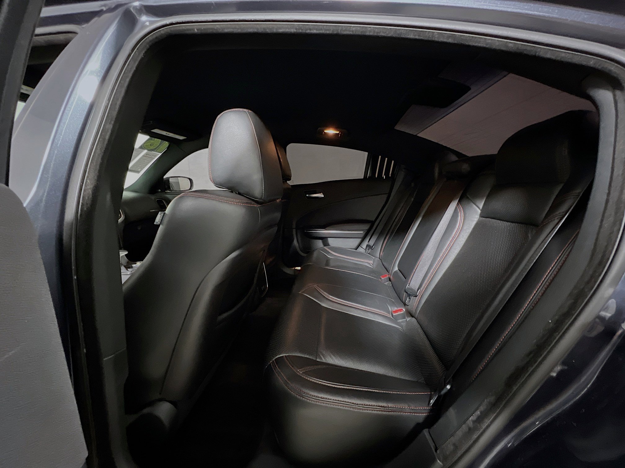 Used 2016 Dodge Charger R/T image 28