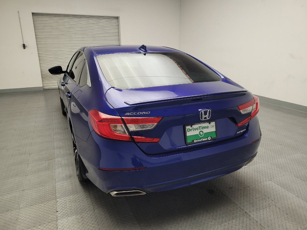 Used 2018 Honda Accord Sport image 6