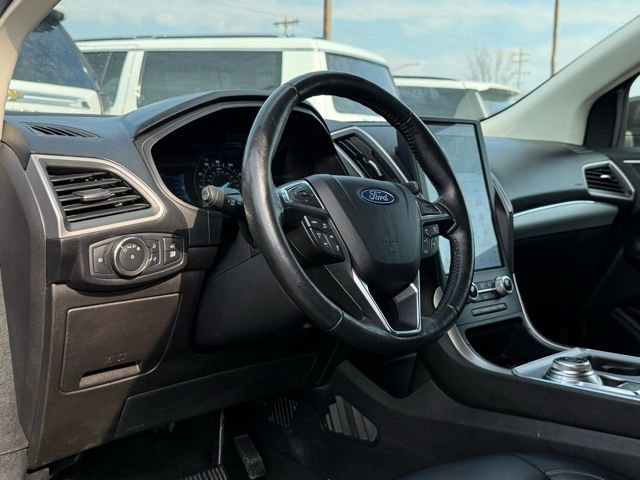 Certified 2022 Ford Edge SEL w/ Convenience Package image 13
