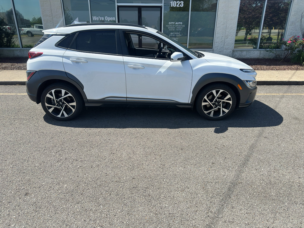 Used 2023 Hyundai Kona Limited AWD/4WD image 4