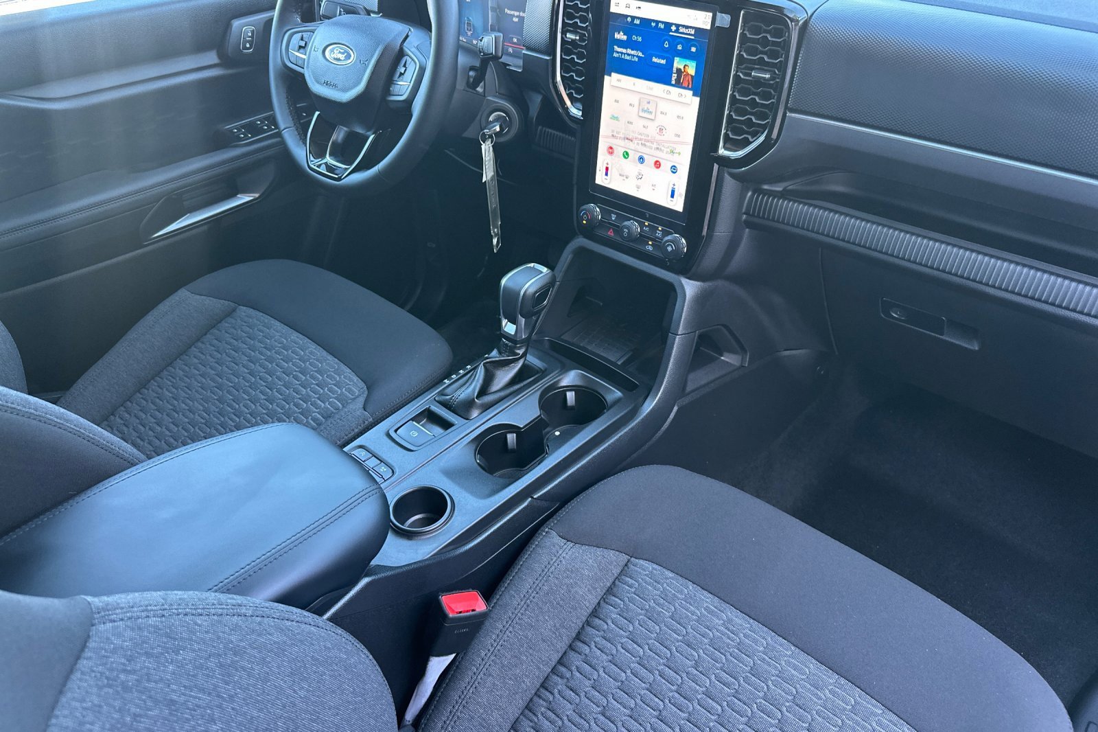 New 2025 Ford Ranger XLT w/ Black Appearance Package image 15