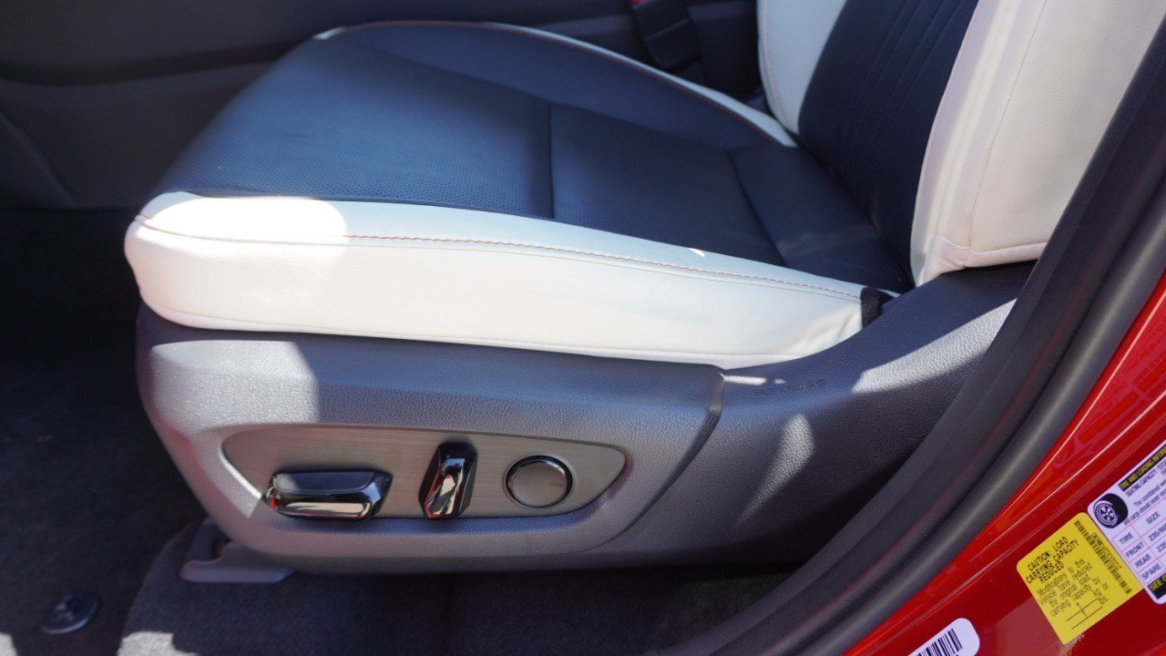 Used 2024 Lexus NX 250 FWD w/ Towing Package (2000 Lbs) image 22