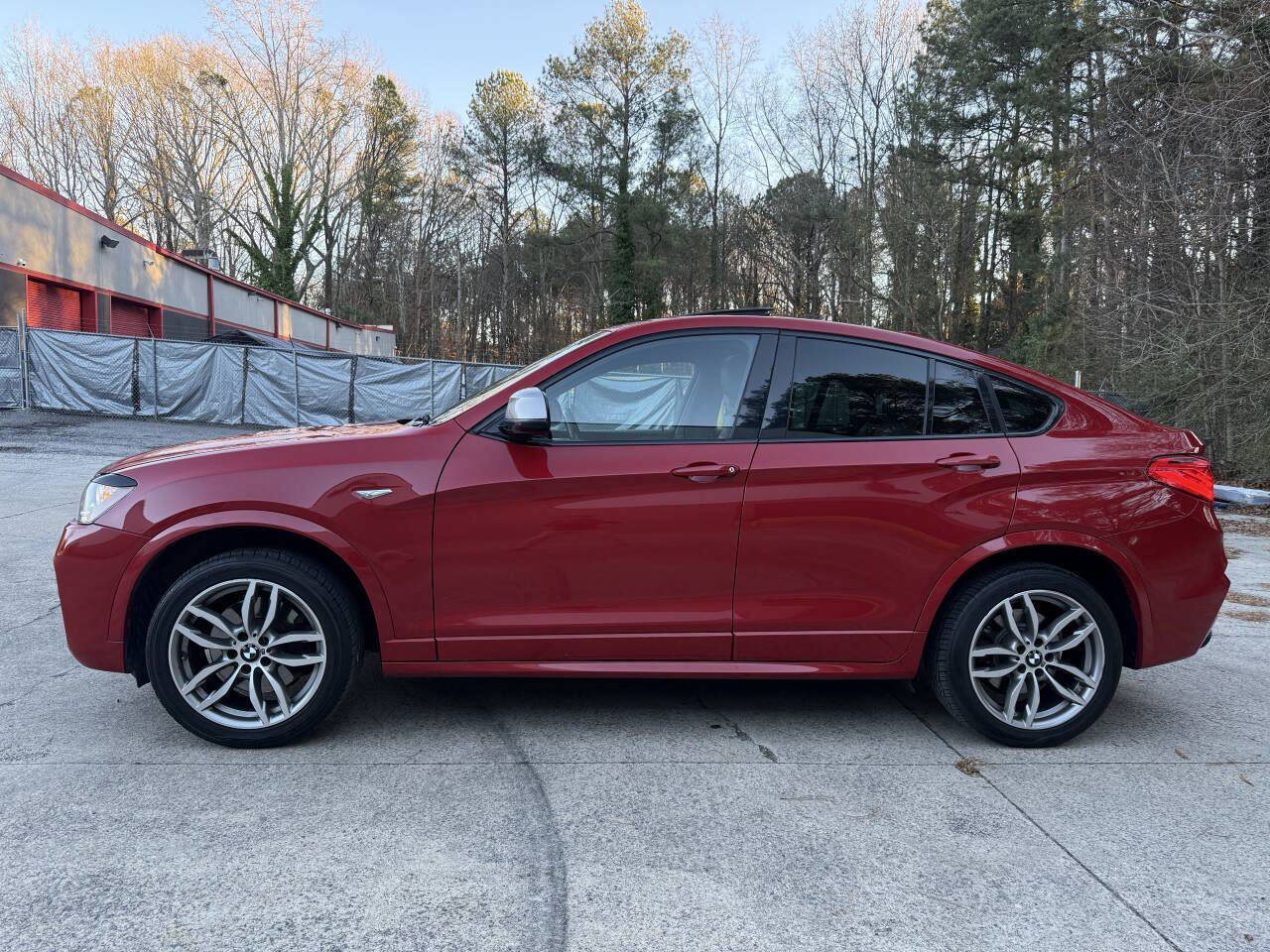 Used 2017 BMW X4 M40i image 2