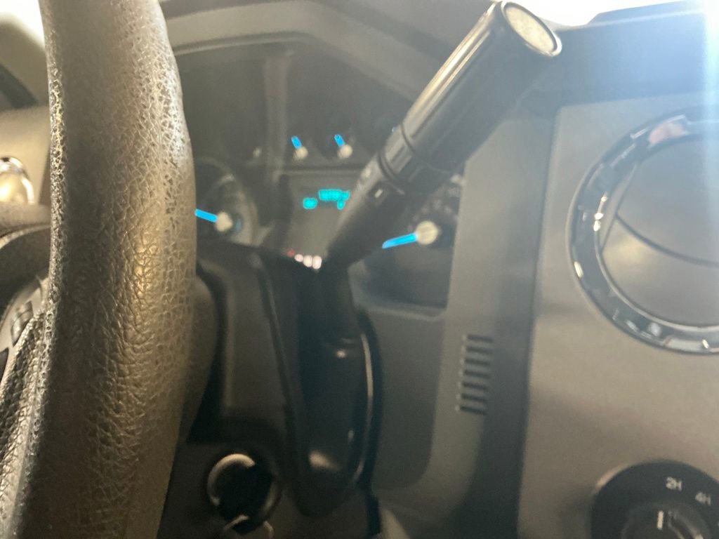 Used 2015 Ford F250 XLT w/ Snow Plow Prep Package AWD/4WD image 25