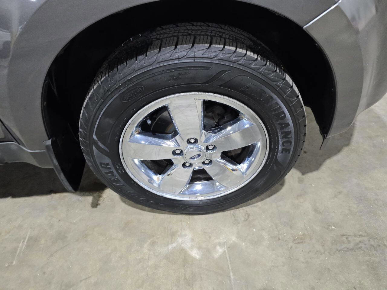Used 2009 Ford Escape Limited image 19