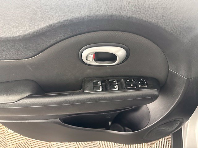 Used 2019 Kia Soul + FWD image 21