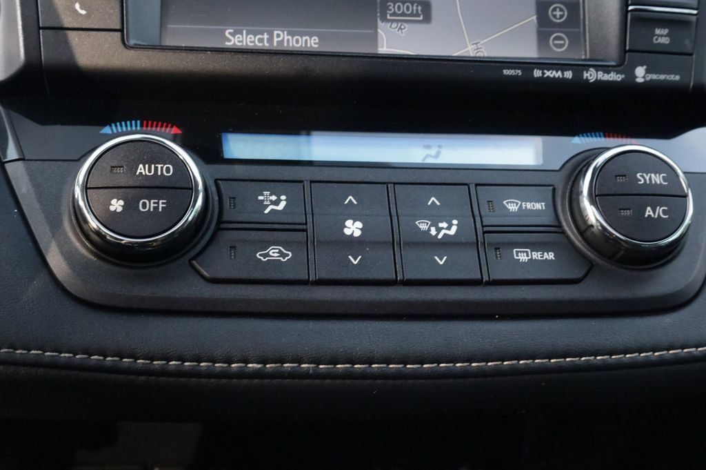 Used 2016 Toyota RAV4 Limited FWD image 10