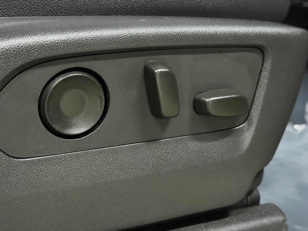 Certified 2023 GMC Sierra 1500 AT4 w/ AT4 Preferred Package image 28