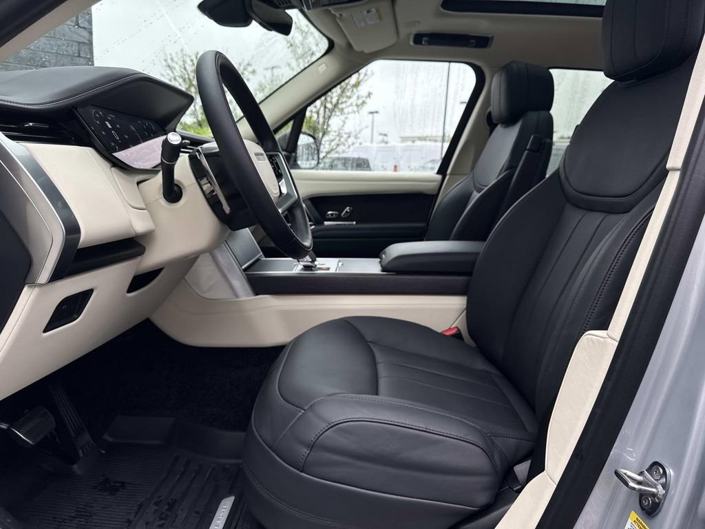 Used 2024 Land Rover Range Rover SE AWD/4WD image 20