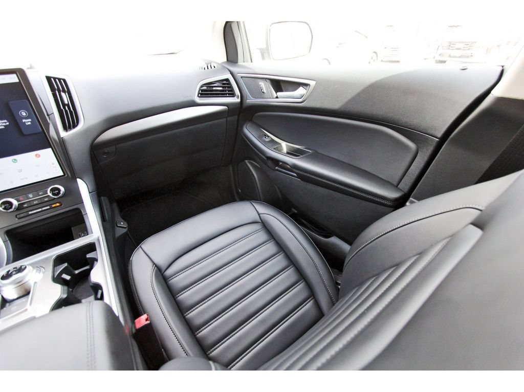 Used 2024 Ford Edge SEL w/ Convenience Package AWD/4WD image 12