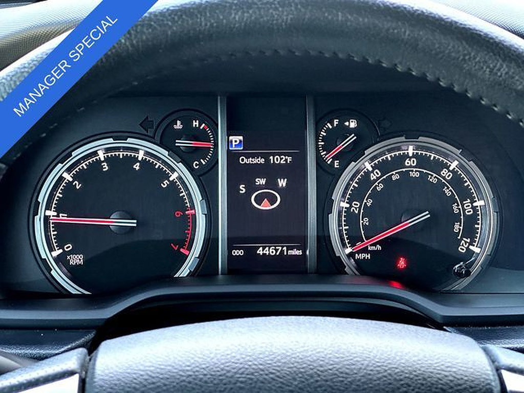 Used 2023 Toyota 4Runner TRD Off-Road Premium w/ Off Road Premium Plus Package AWD/4WD image 24