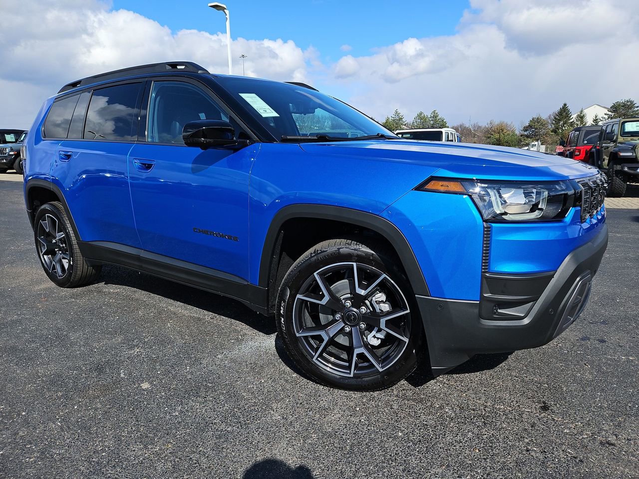 New 2026 Jeep Cherokee Overland w/ Advanced Pro Tech Group
