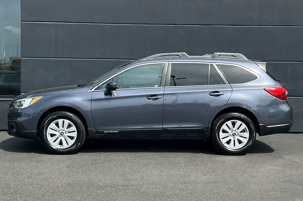 Used 2016 Subaru Outback 2.5i Premium image 9