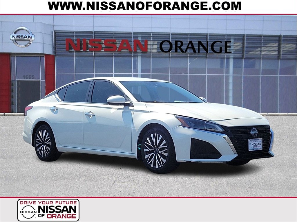 Certified 2023 Nissan Altima 2.5 SV