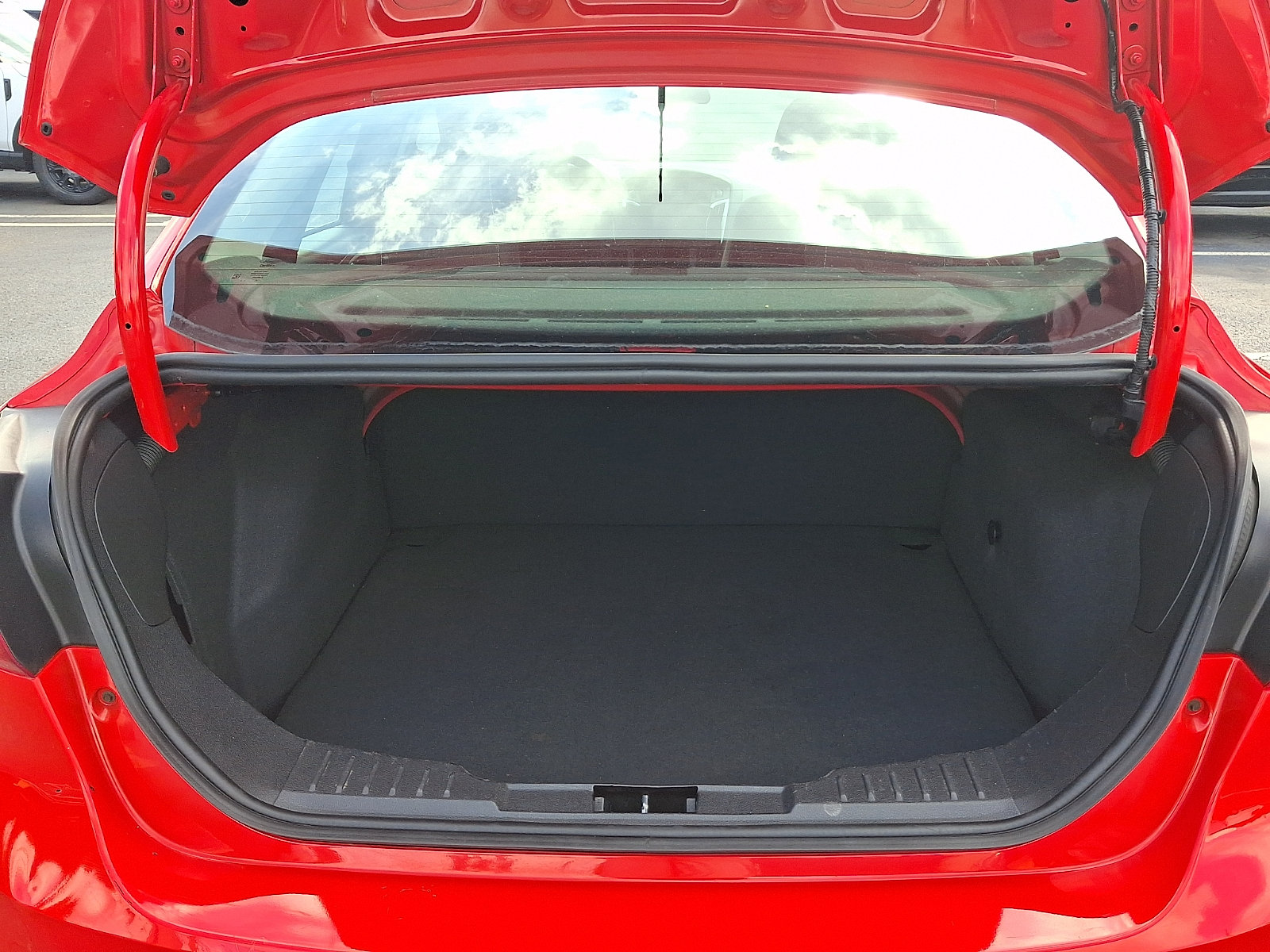 Used 2014 Ford Focus SE FWD image 27
