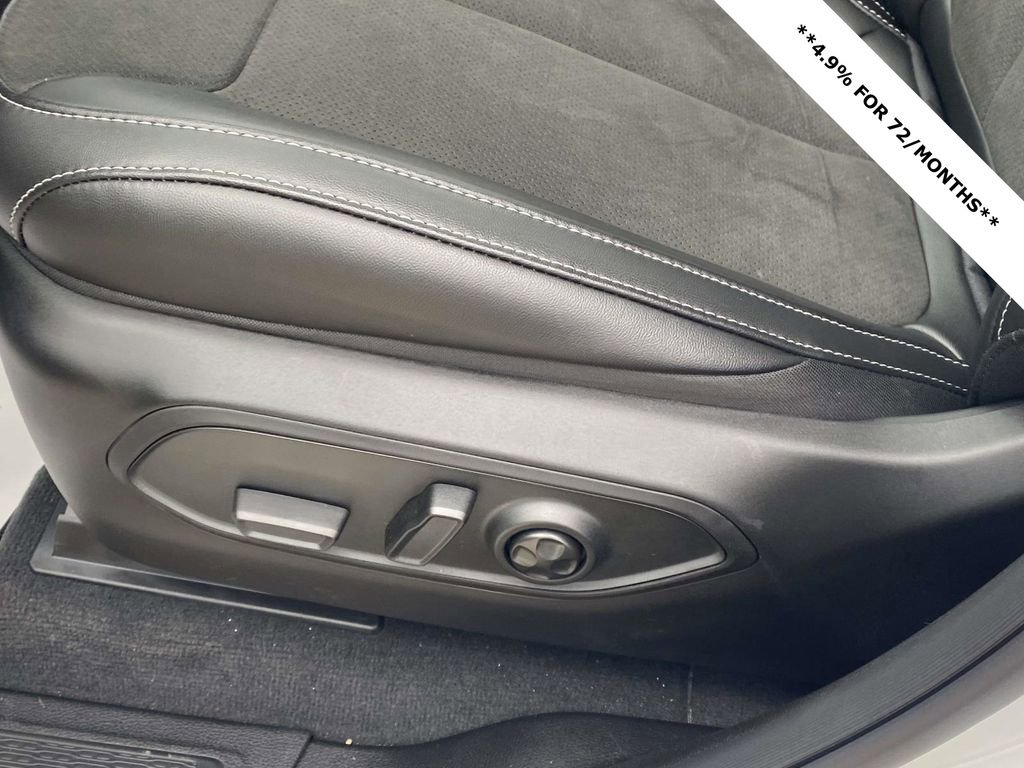 New 2025 Jeep Grand Cherokee Altitude image 46