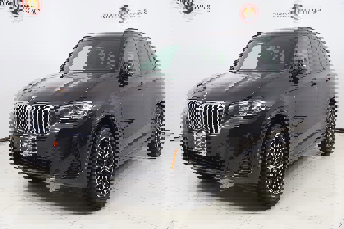 Used 2022 BMW X3 xDrive30i w/ M Sport Package image 5